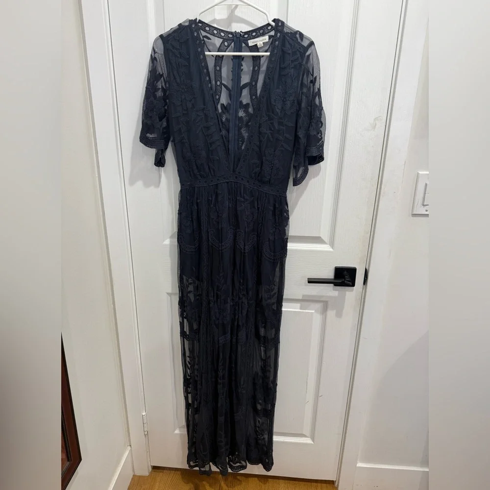 Navy Low Cut Lace Dress - Picture 2 of 4